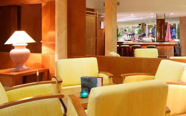 Valentin Park Apartamentos