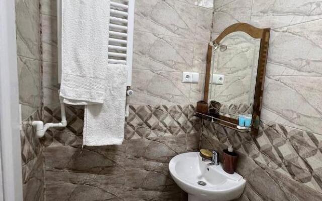 Guest House - Green Space