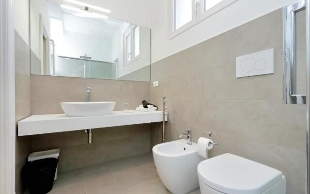 Modern Apartment Quirina 300 mt from Vatican