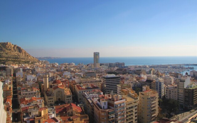 Apto Casaturis En El Corazon De Alicante