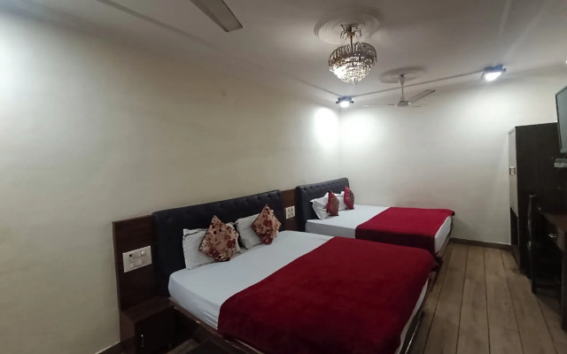 Hotel Ganga Azure