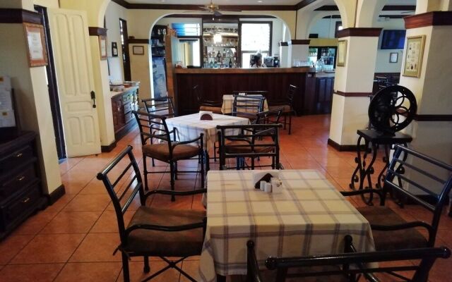 Hotel Don Carlos