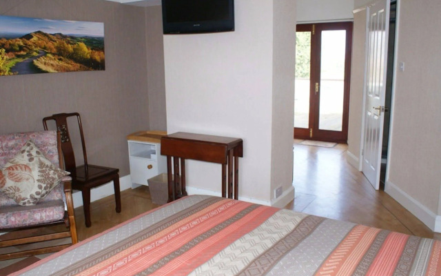 Orchard Side Bed and Breakfast
