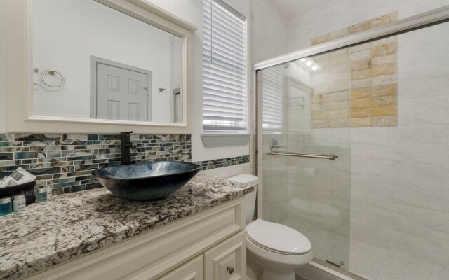 68 Terra Cotta Way - Sealove Terra Cotta