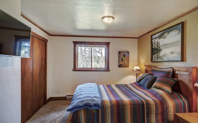 Whispering Pines - 4 Br Home