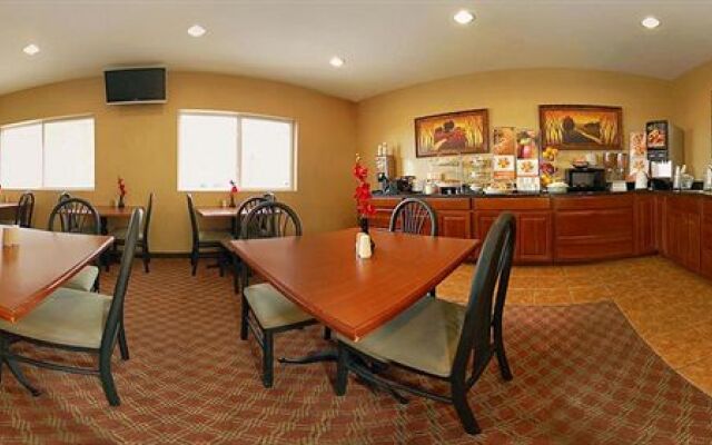 Sleep Inn & Suites Hays Area