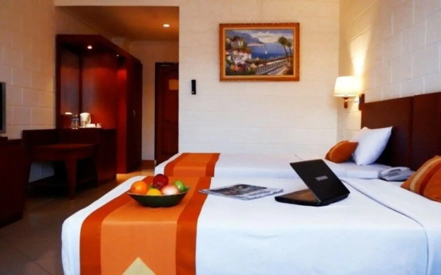 Hotel Mega Lestari