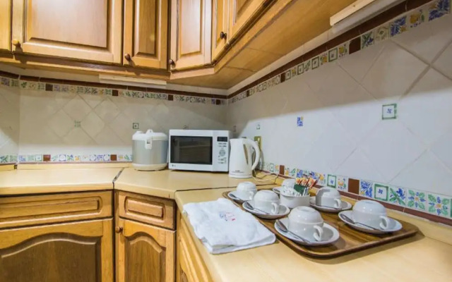 Beta Service Apartment