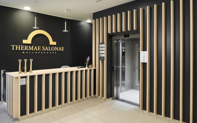 Hotel Salona Palace