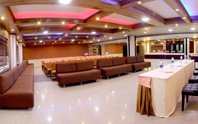 Hotel puneet international