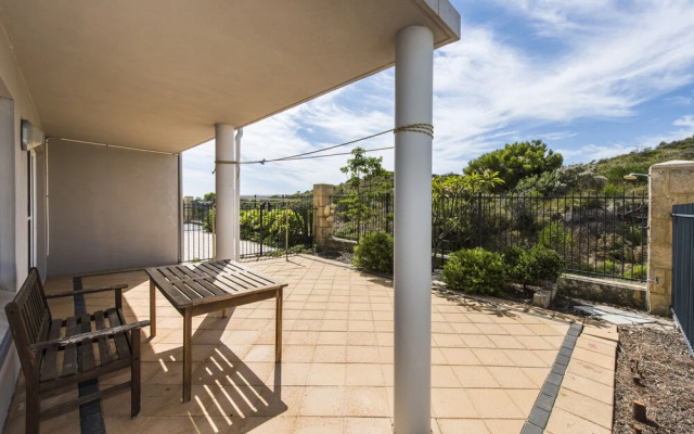 Ledge Point Village - Villa 25 - Pool & Tennis Facilities