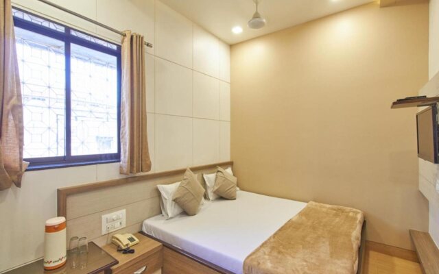 Hotel Oasis