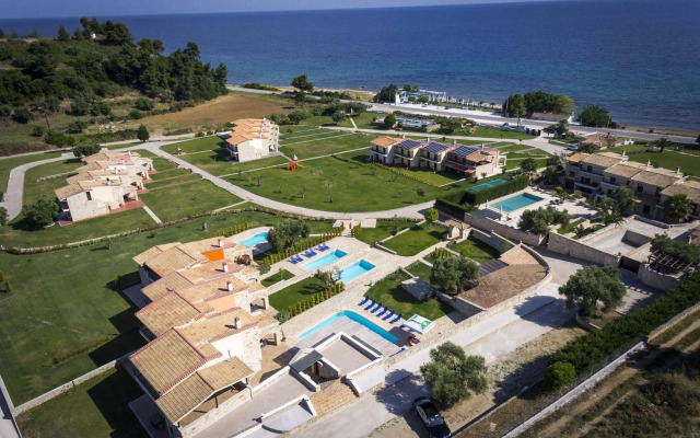 Nefeli Villas and Suites