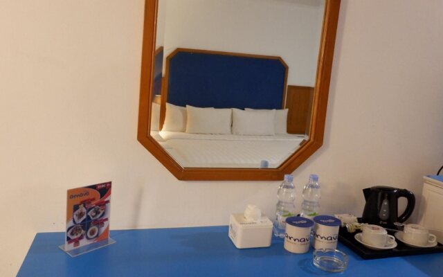 Arnava Hotel Senen