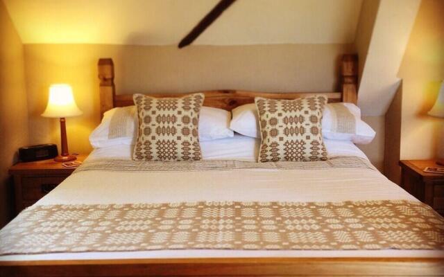Llwyn Onn Guest House