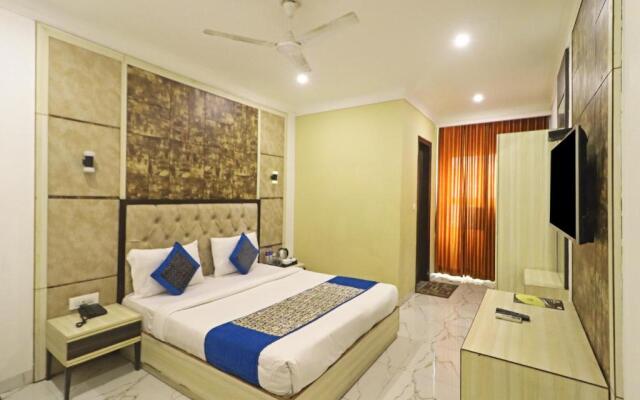 Hotel Almora Near Delhi Airport
