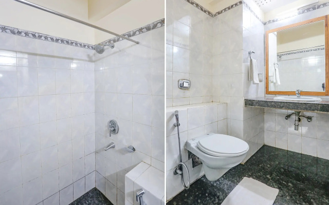 FabHotel Altus DLF Phase 2