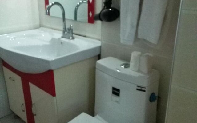 Ziteng Apartment Hotel