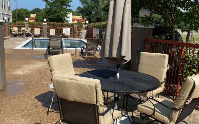 Country Inn & Suites by Radisson, Fort Worth, TX