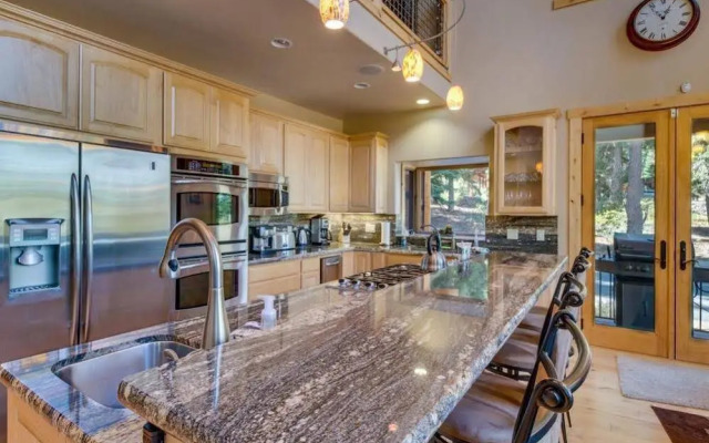 Skislope Sanctuary Close to Outdoor Activities