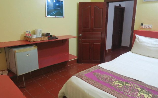 River Dolphin Hotel