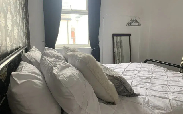 Blackpool Abode - Seaside Cove