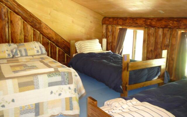 Meandering Moose Lodging