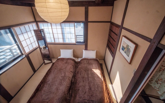 Yamashinaya