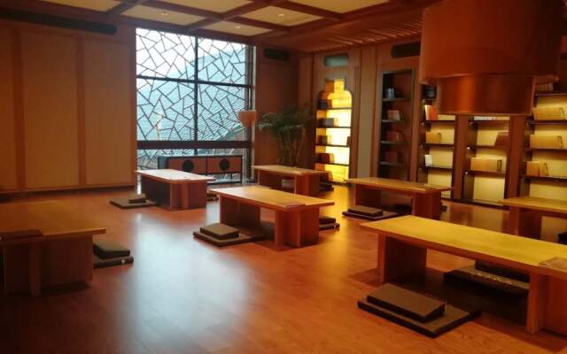 Jiuhuashan Rongxi Manor Hot Spring Hotel