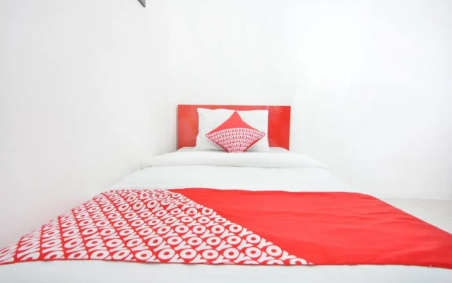 OYO 745 Griya Jasmine Syariah