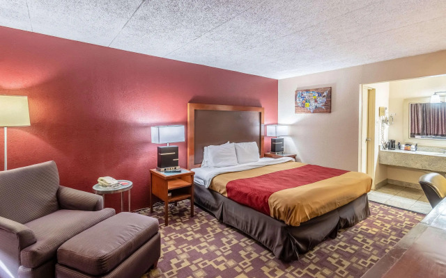 Econo Lodge Zanesville Downtown