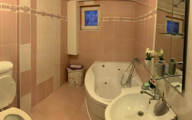 Apartament in regim hotelier