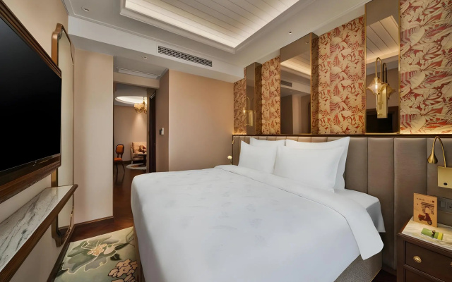Peridot Gallery Classic Hotel – Guest Rooms – Hanoi