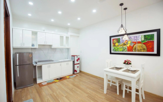 Sumitomo Hotel & Service Apartment 20 Lane 12 Dao Tan