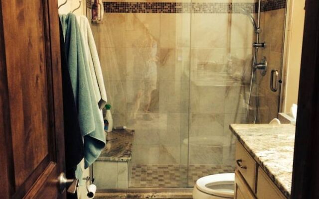 Lake Haus #C9 by Book by Owner