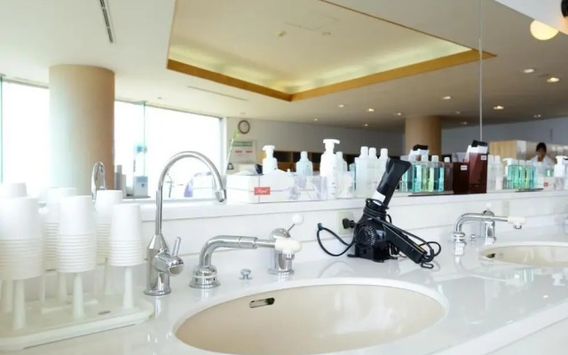 Guest House FUJI-HAKONE LAND - Hostel