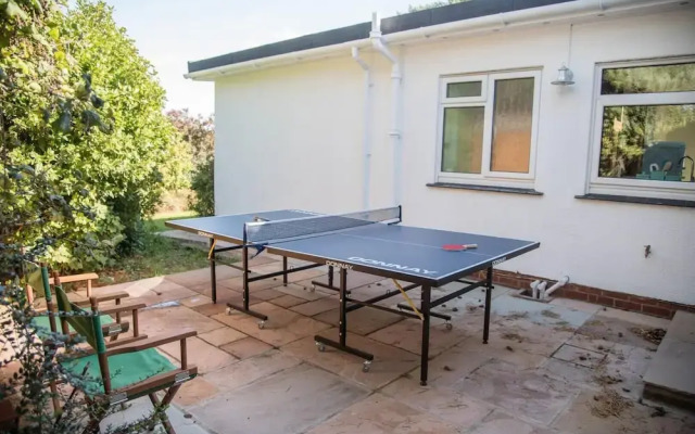35 Linden Close