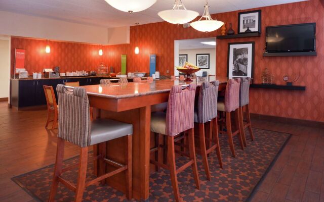 Hampton Inn Columbus-East