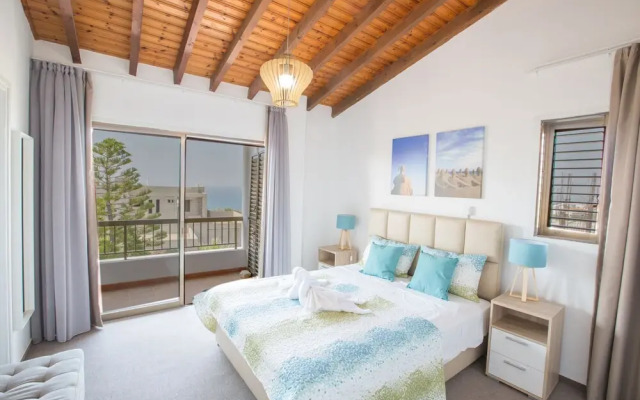 Villa Rosie, Modern 4bdr Ayia Napa Villa With Pool