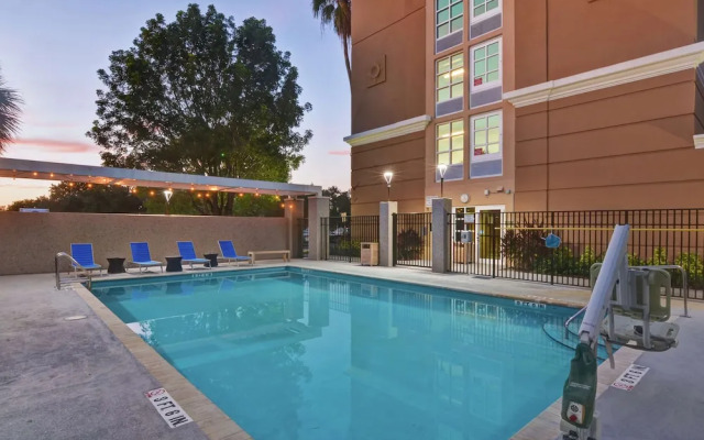 Wingate By Wyndham Miramar