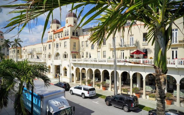 Tropicals of Palm Beach