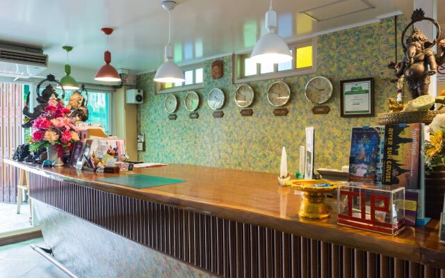 Samsensam Place Hotel
