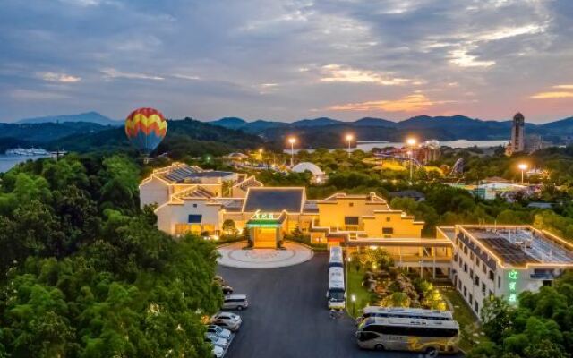 Tianmu Lake Bamboo Garden hotel