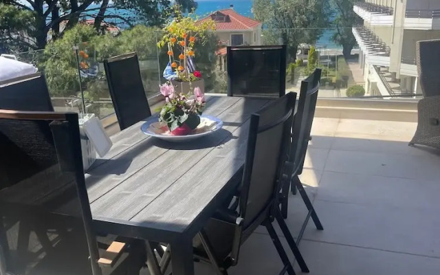 Sea View Apartment Patras