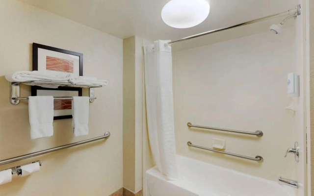 Comfort Inn And Suites