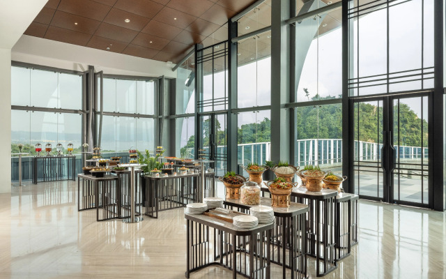 Hotel Santika Premiere Lampung