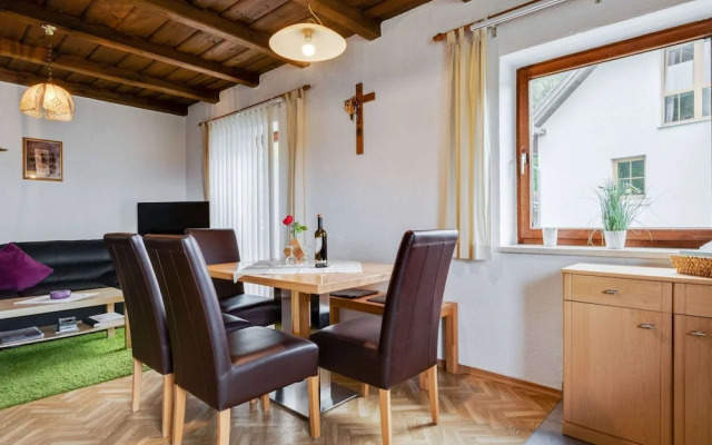 Beautiful Holiday Home in Viechtach With Views