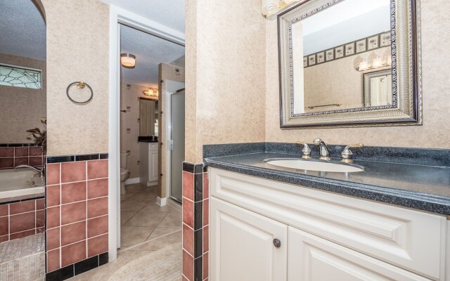 Yacht Club 7536 by Vtrips