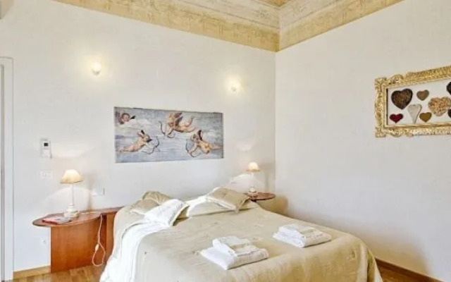 The Roommo Apartments