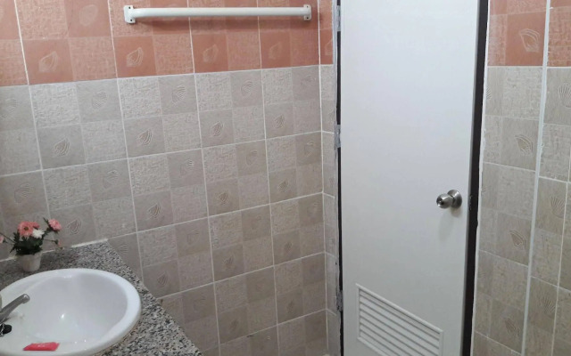 Loveli Guesthouse